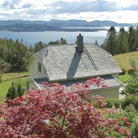 Stunning Home In Tau With House A Mountain View Exterior photo